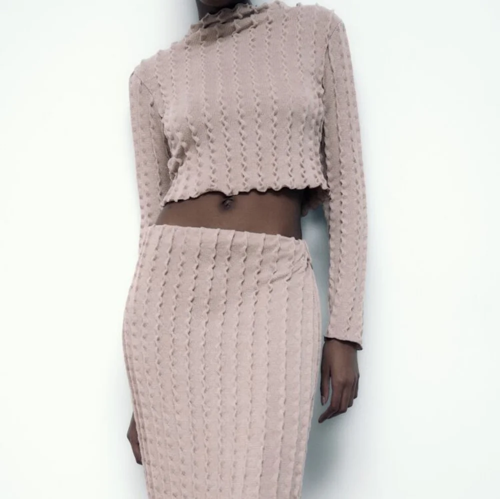 ZARA LIMITED EDITION TEXTURED TOP